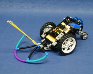 Bild mit Lego-Roboter